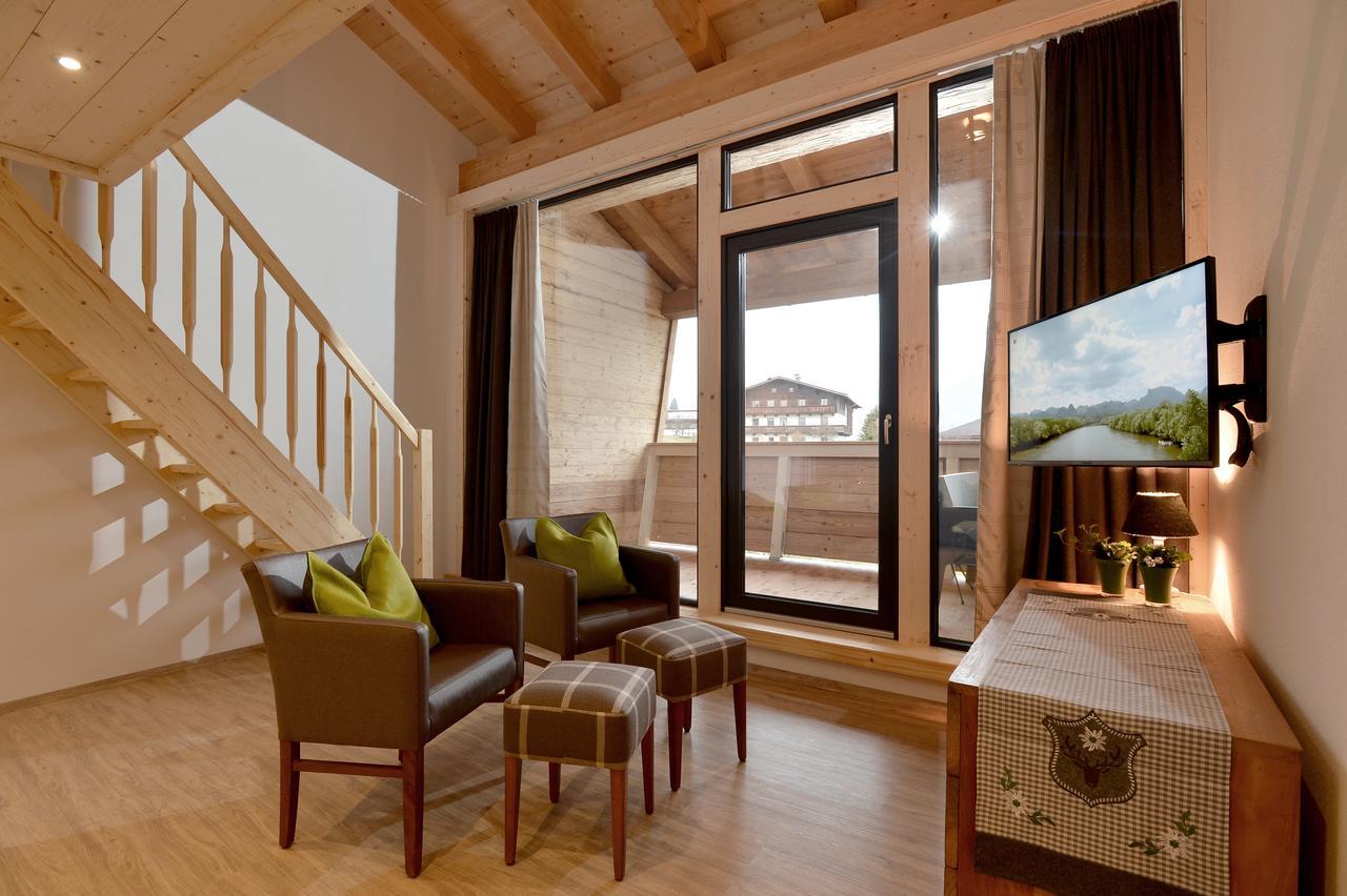 Narzenhof Wellness Chalets, Familien&Luxus Apartments am Bauernhof St. Johann in Tirol Exterior foto