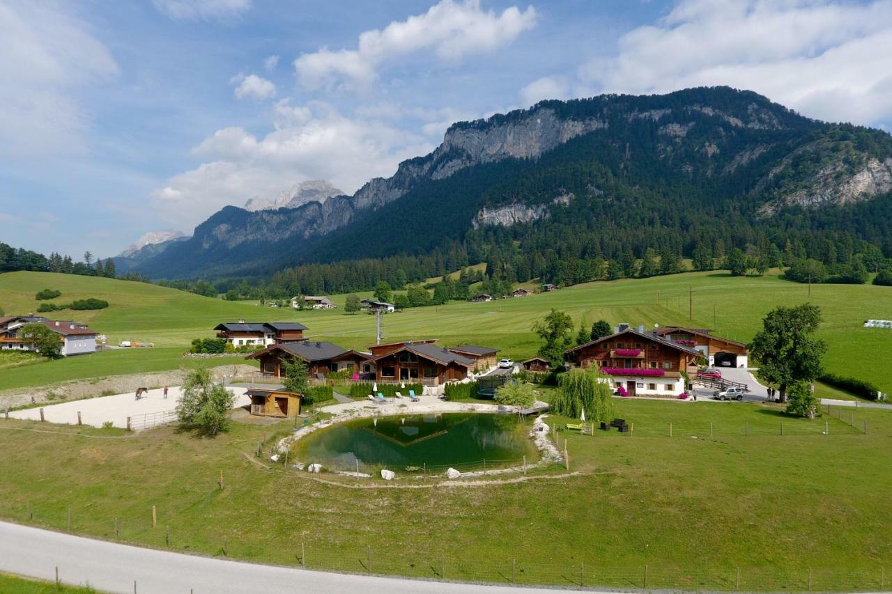 Narzenhof Wellness Chalets, Familien&Luxus Apartments am Bauernhof St. Johann in Tirol Exterior foto